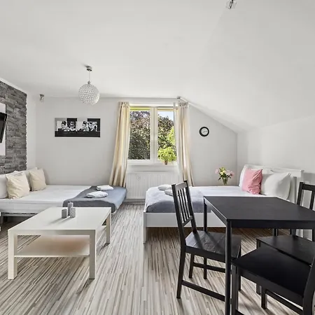 Baltic アパート *